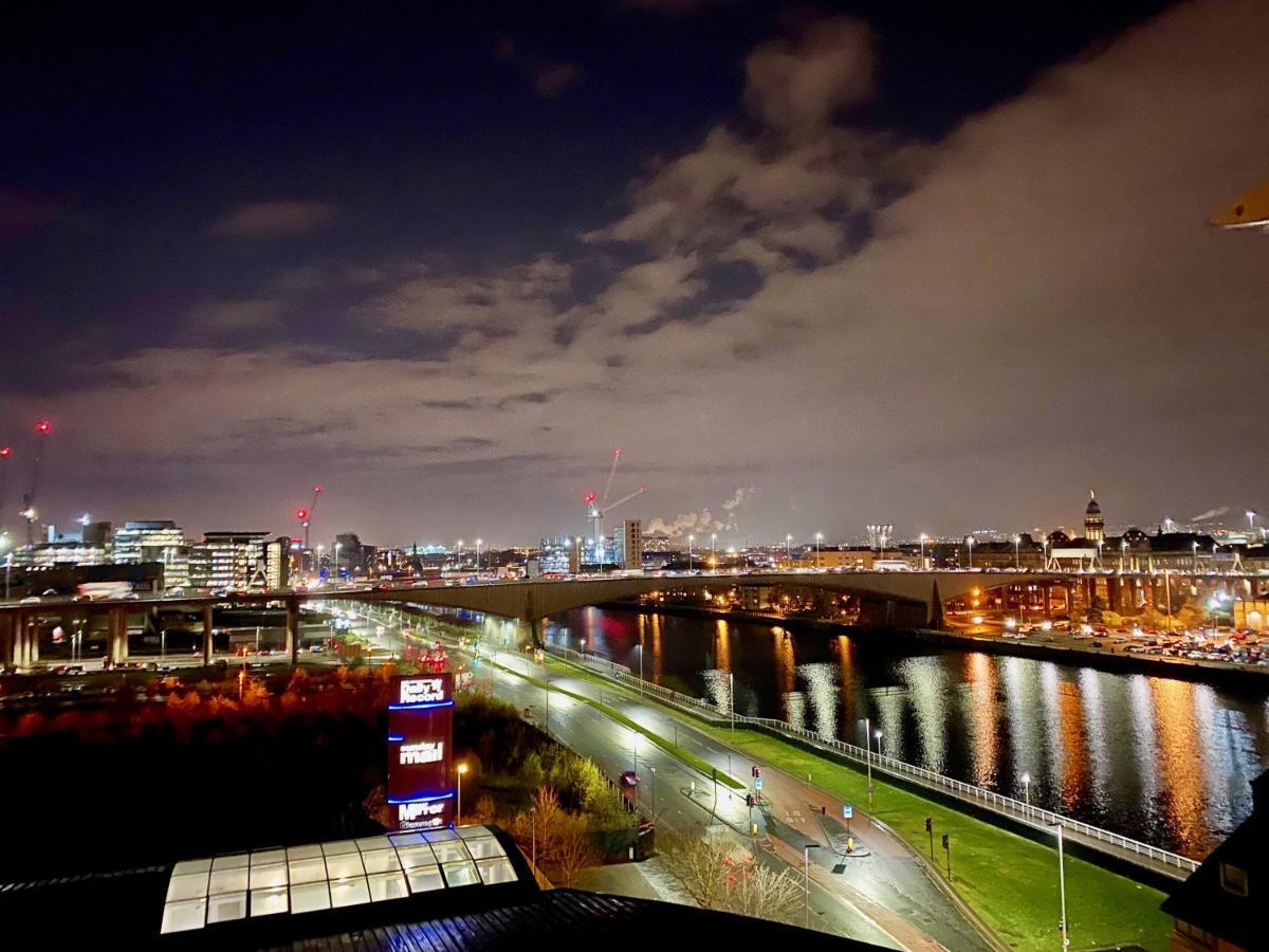 River Heights Glasgow Exterior foto